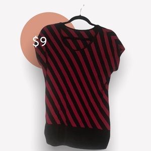 Size: Medium None Branded Top Black and Red Stripes